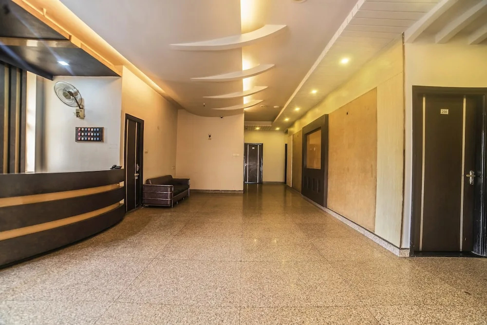 FabHotel Bhatia Shastri Nagar