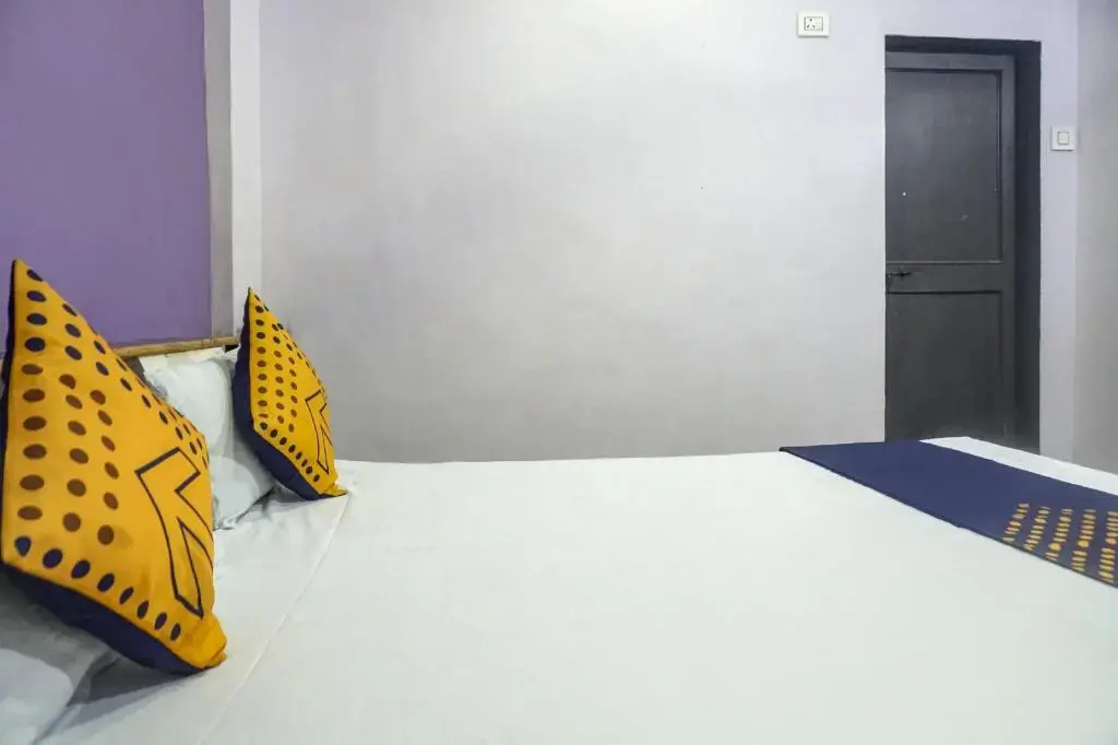 Akshay Lodge by OYO Rooms