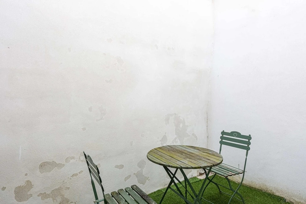 Charming Flat Near Place de la Victoire