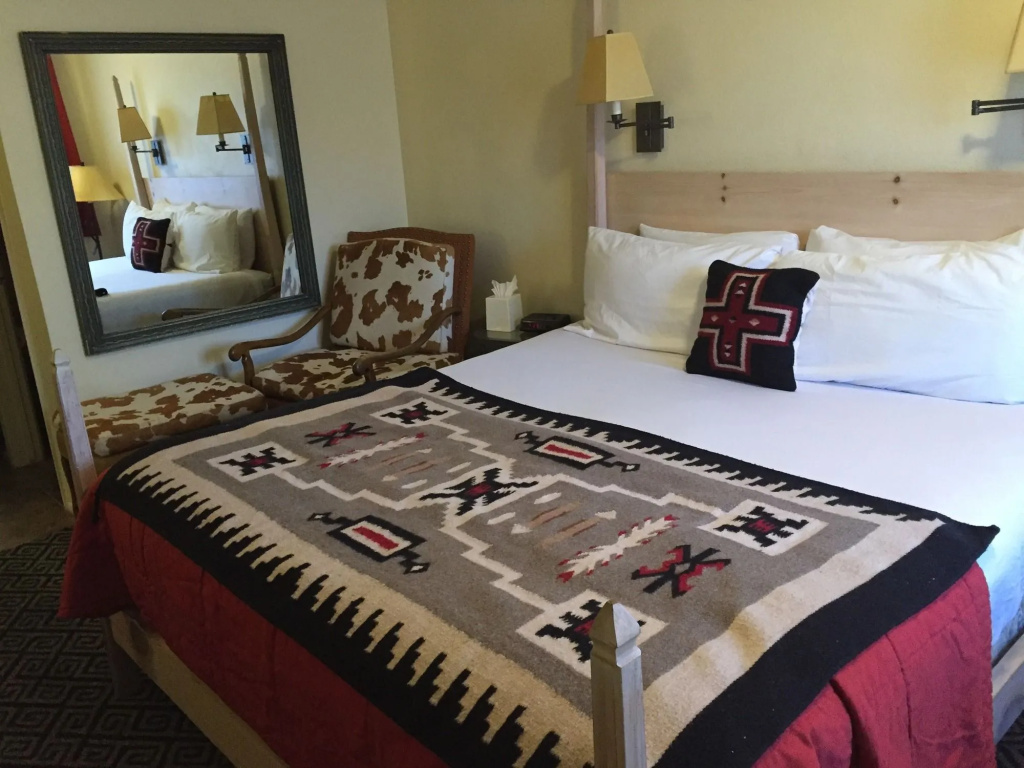 The Sage Hotel