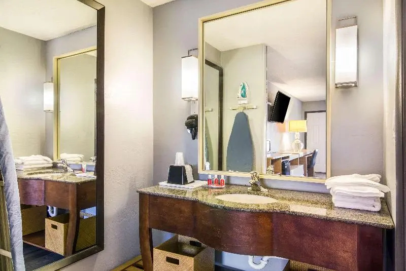Econo Lodge Brunswick
