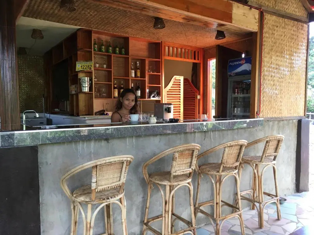 B&R Hostel