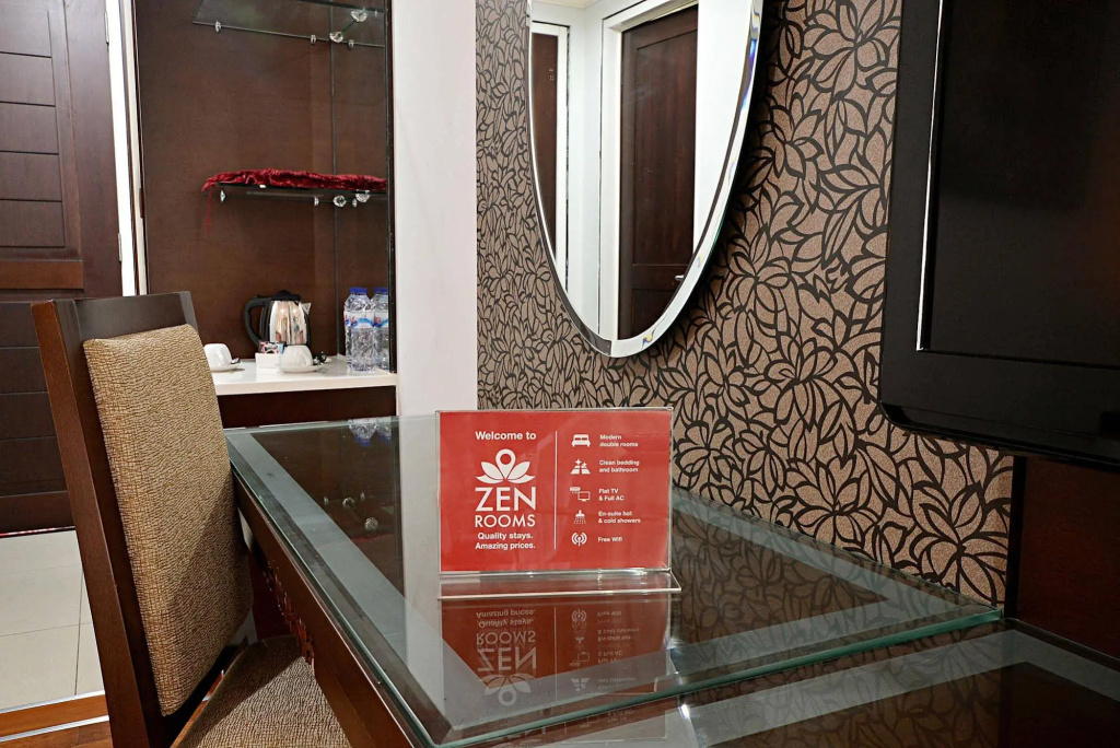 ZEN Rooms Menteng Gondangdia