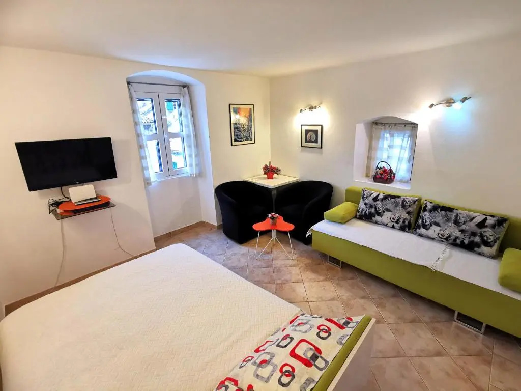 Old Town Boskovic Apartment