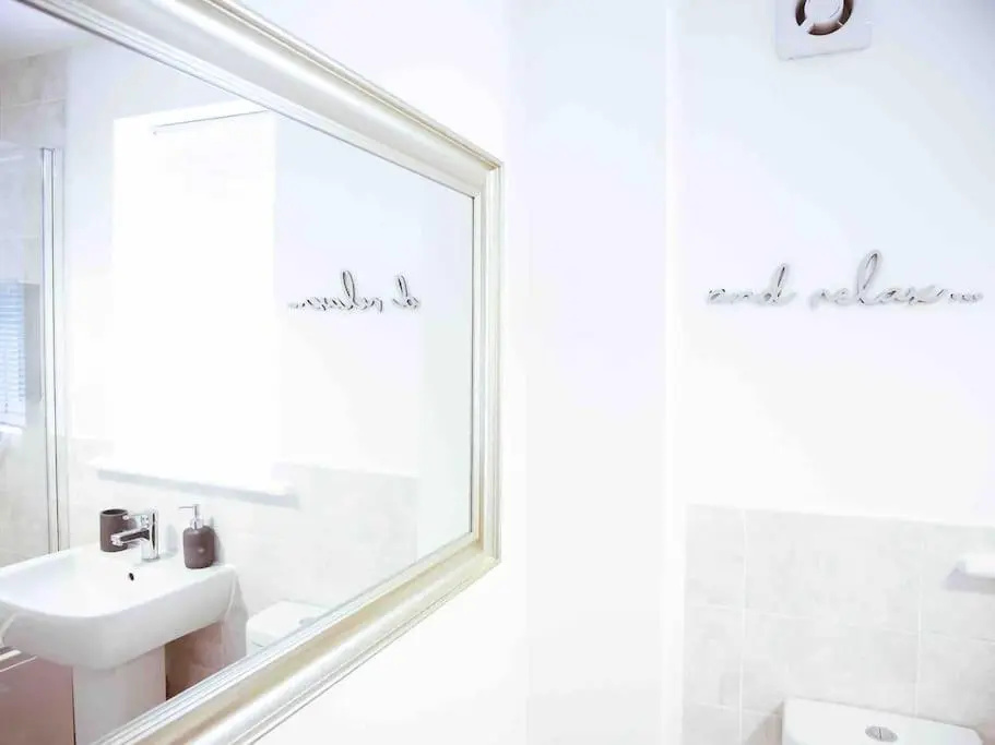 Beautiful 3bedroom townhouse in a new estate