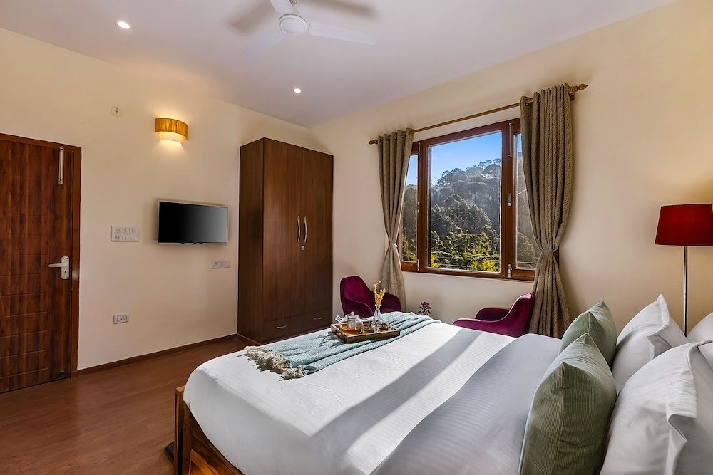 ELIVAAS The Nakshatra Serene 3BHK Villa