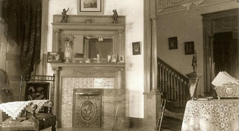 The Big Blue House Inn Boutique Hotel