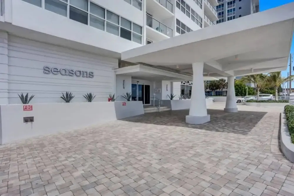 Boutique Luxury 2Br 2Ba Beach Intercostal View