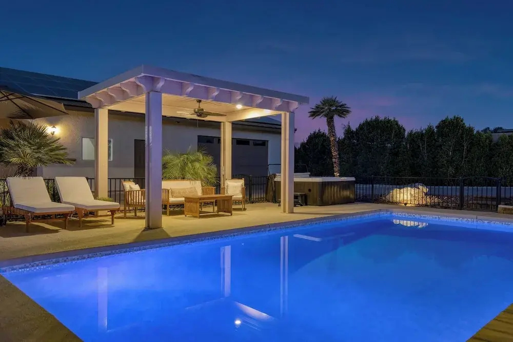 Pool, Sports Court, Game Garage, Fire Pit, & Casita Olivano Ranch by Avantstay