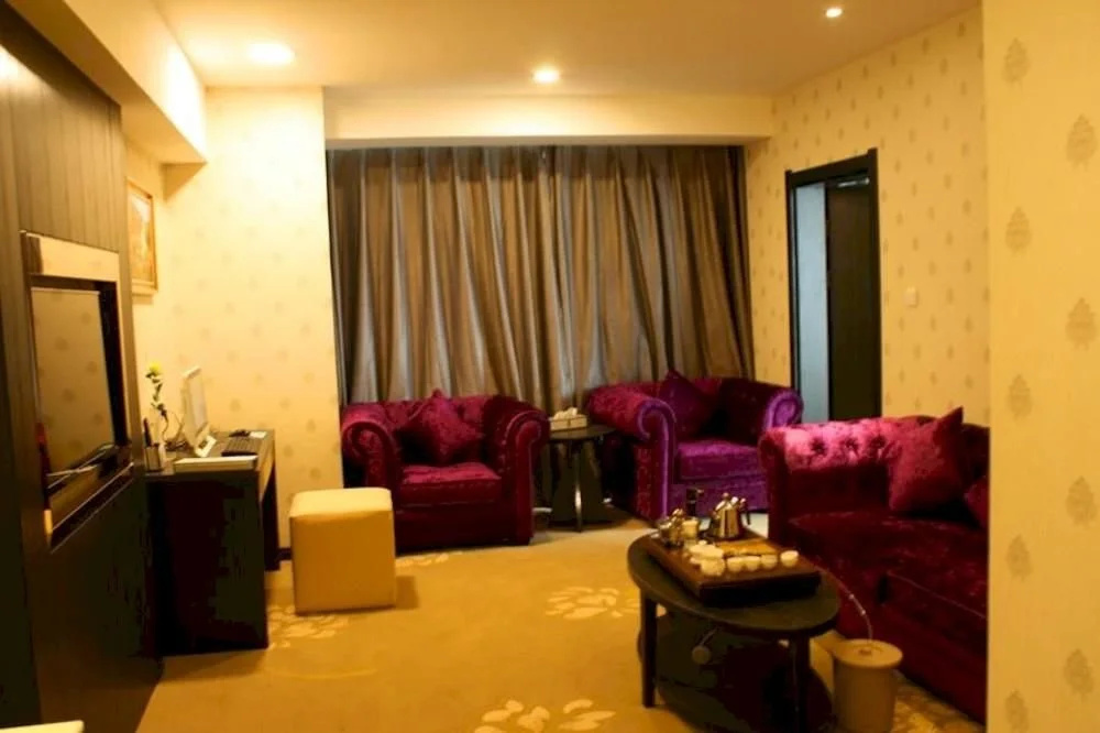 Shengting Business Hotel Zhengzhou International Exhibition Center