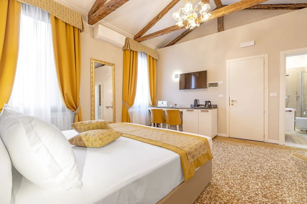 Residenza La Duchessa Deluxe Rooms