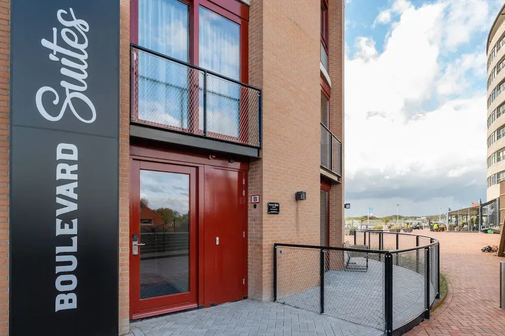 Suites Boulevard 17