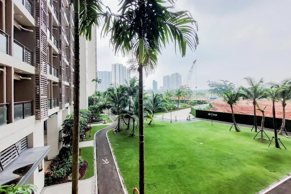 Wonderful And Comfortable Studio Sky House Bsd Apartment