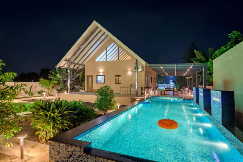 SaffronStays Eden, Nashik - pet-friendly villa with pool, jacuzzi & grape farm