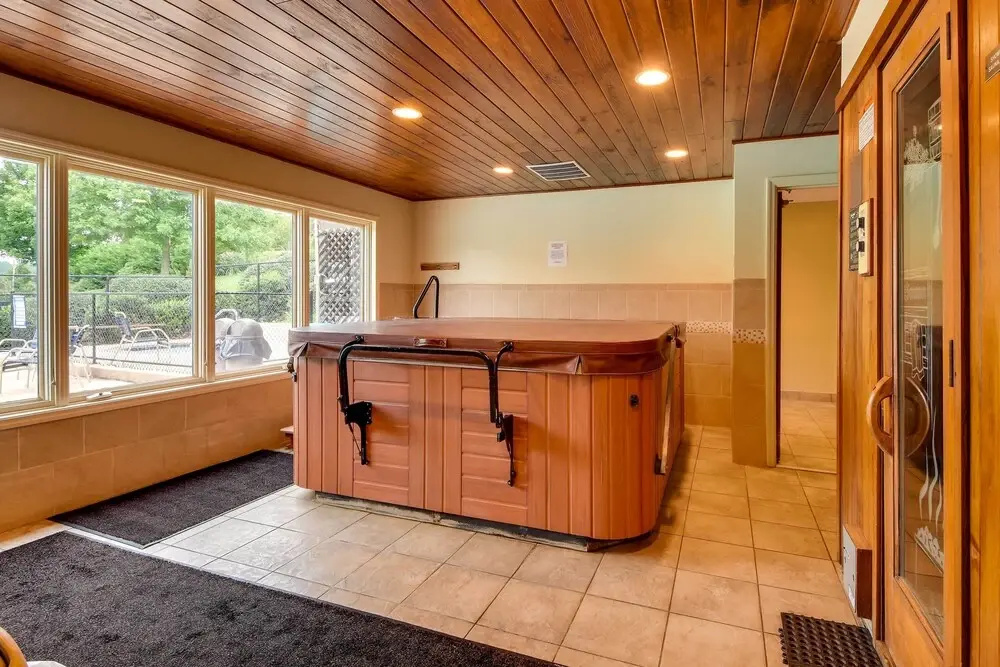 Hike, Golf & Relax: Pet-friendly Apt in Dillard