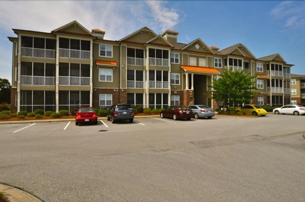 1402 Crow Creek Drive 3 Bedrooms 2 Bathrooms Condo