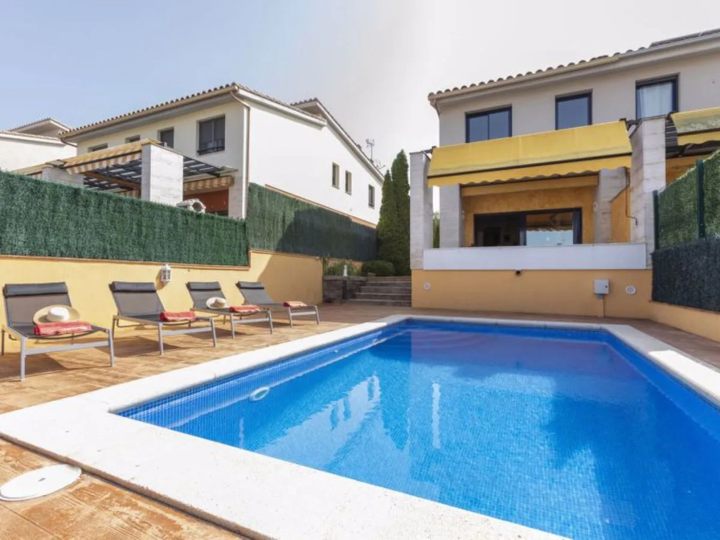 HOUSE AIDA PALAMóS