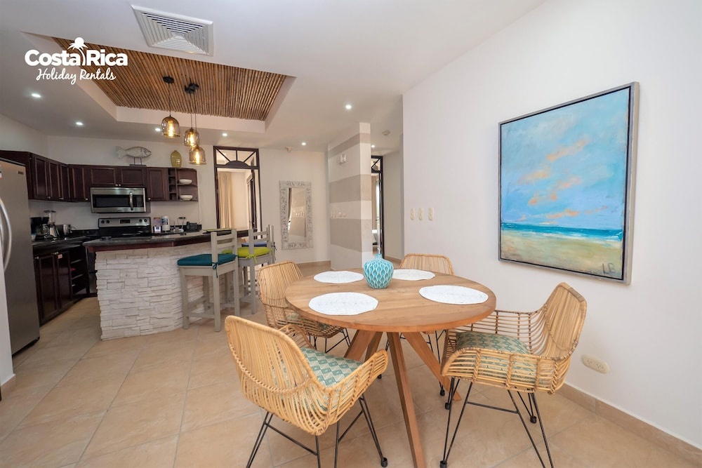 Encantada Luxury Condo J3
