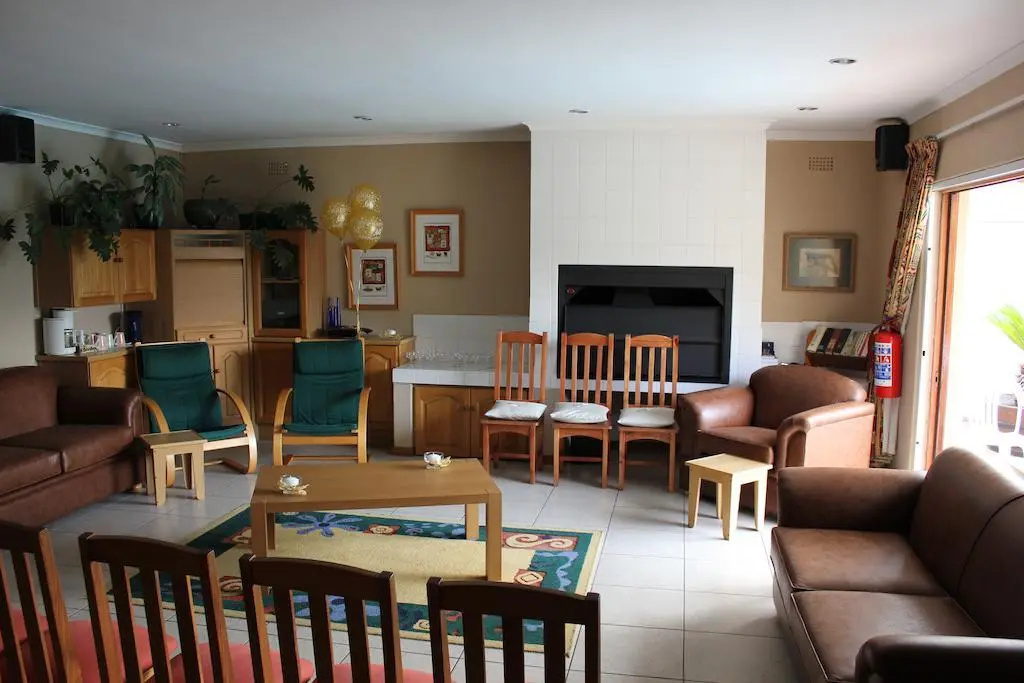 Old Oak Guest House