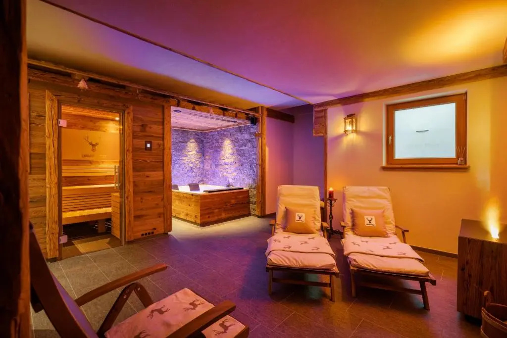 Engadin Chalet - Private Retreat & Appart -St Moritz - Val Bever