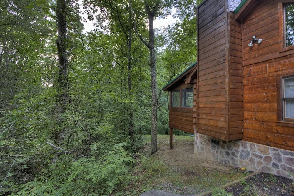Americana 115 - One Bedroom Cabin