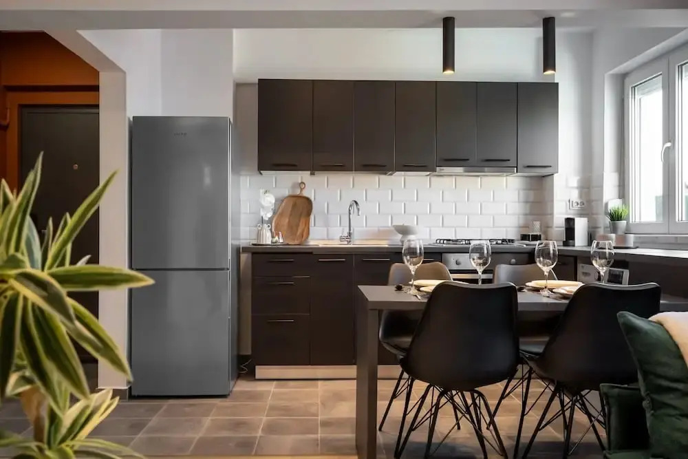 Artful & Light-Filled 2BR on Calea Victoriei - Prime Central Spot