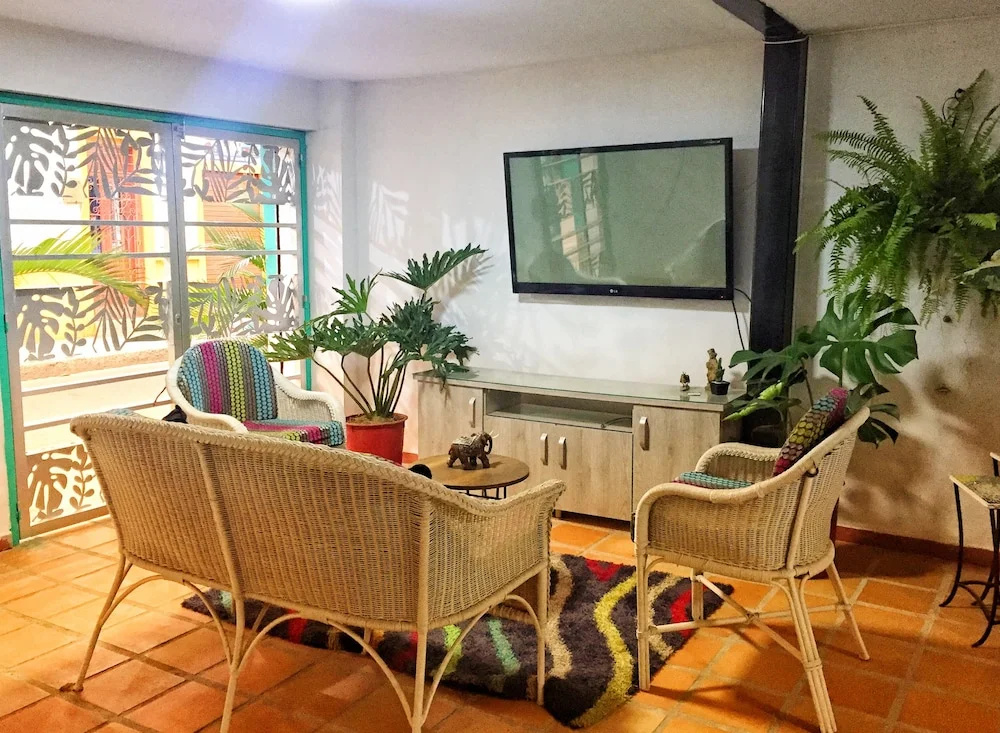 Bacano Hostel
