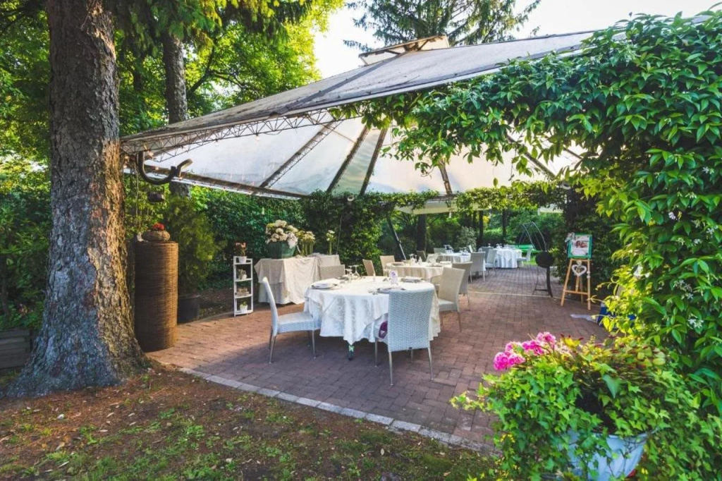 Park Hotel Ai Pini & Restaurant Ai Pini