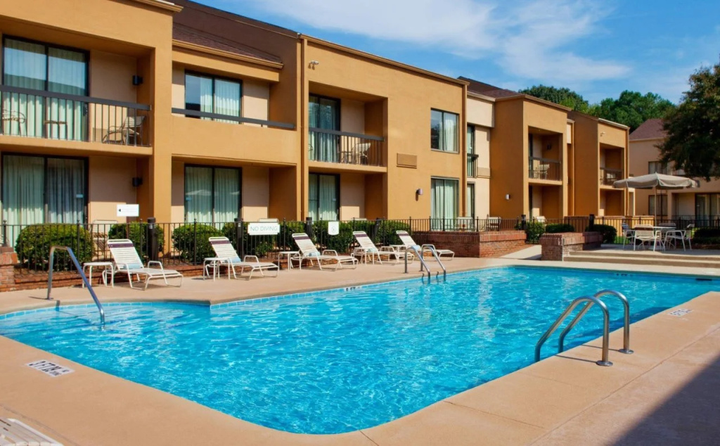 Courtyard by Marriott Atlanta Windy Hill/Ballpark