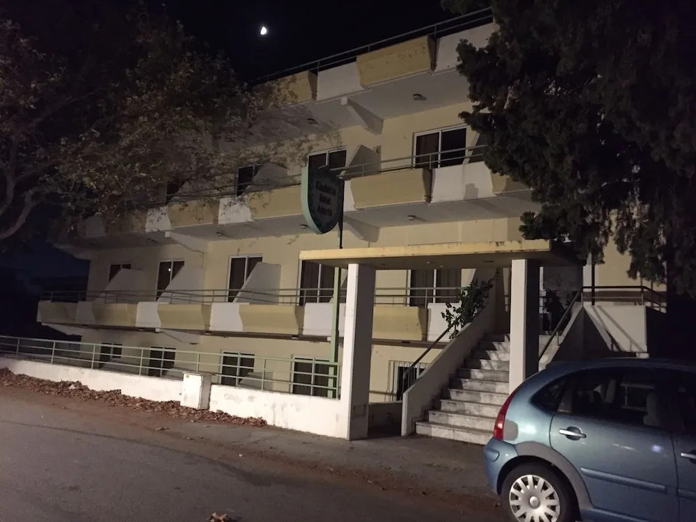 Black Rose Hotel & Suites