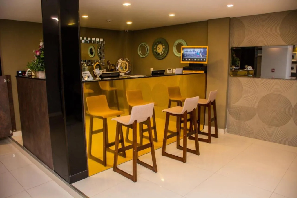 SERPYL Plaza Hotel