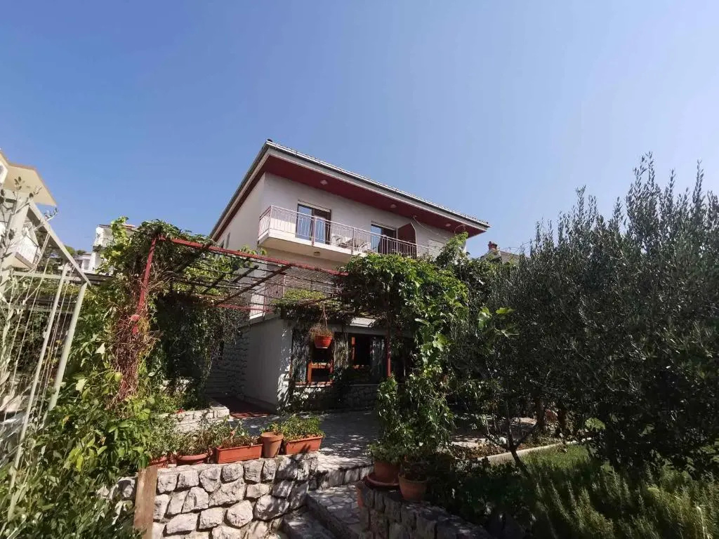 Apartment in Crikvenica 40895