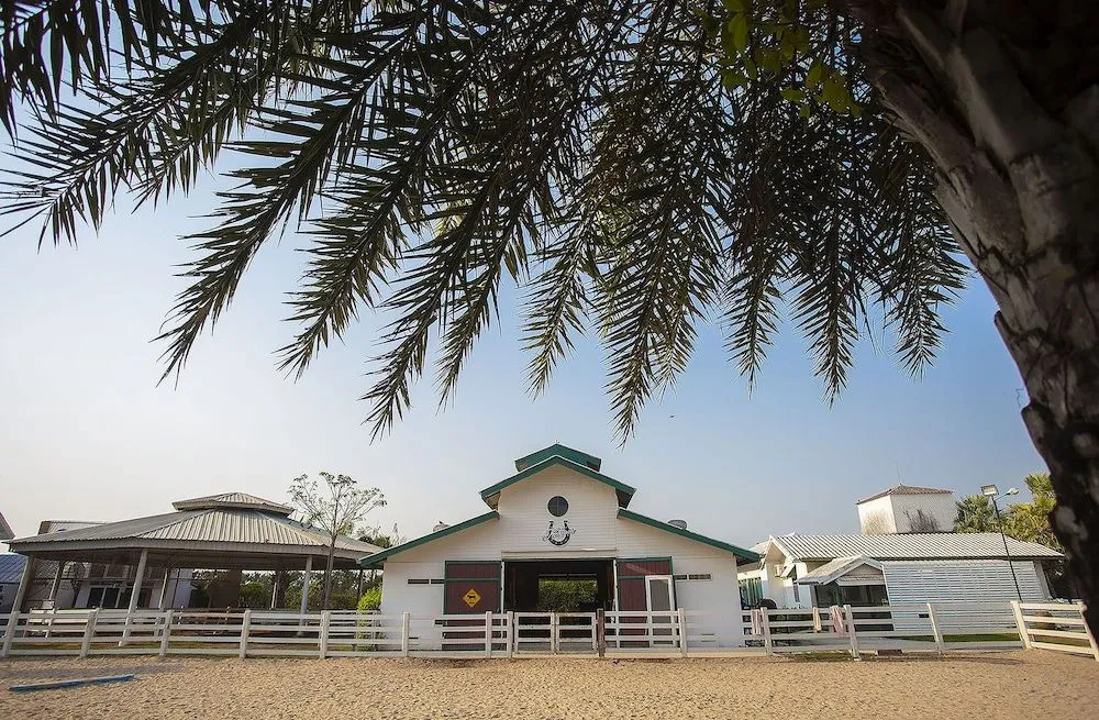 December Villas And Spa