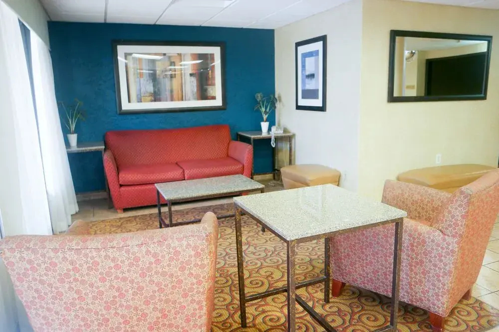 Days Inn Bridgeview