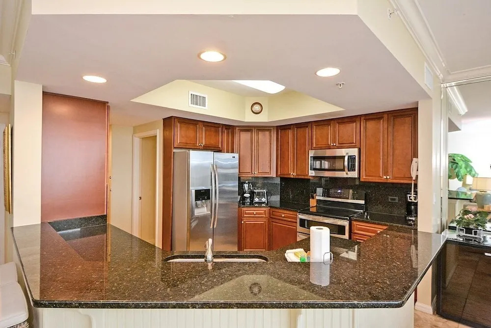 The Crown 3 Bedrooms 3 Bathrooms Condo