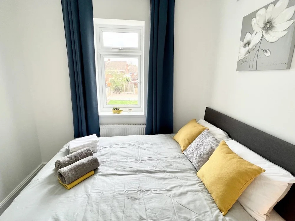 Worksop Newly Refurbished 3-bedroom House