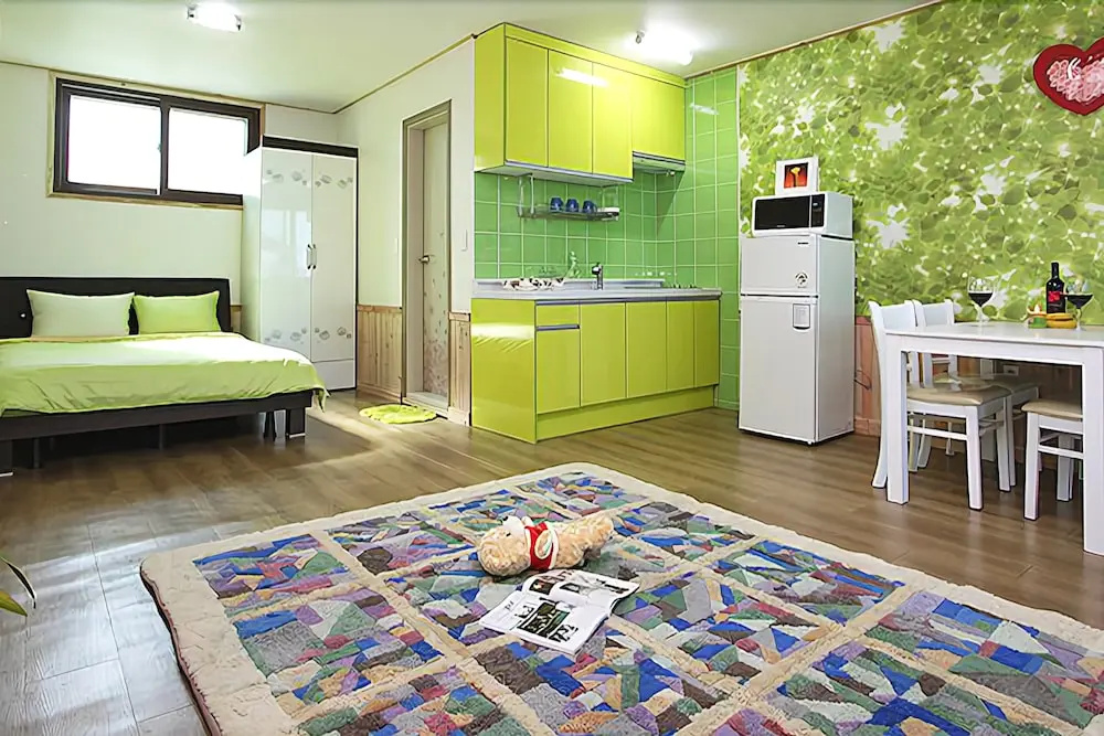Taean Raibow Pension