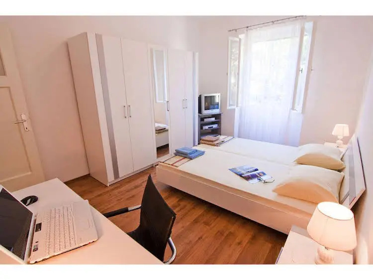 Apartment Dutch