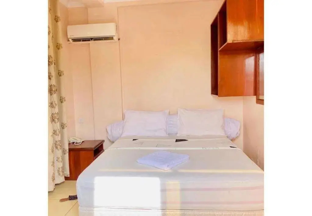 Maredori Hotel