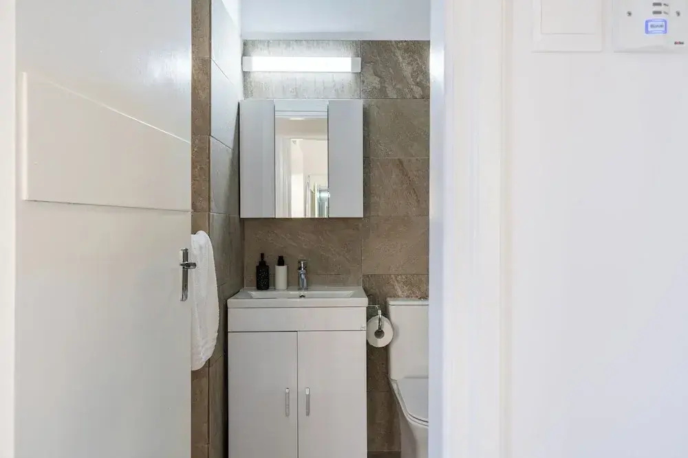 Vibe - 1 BR APt & Balcony in Larnaca