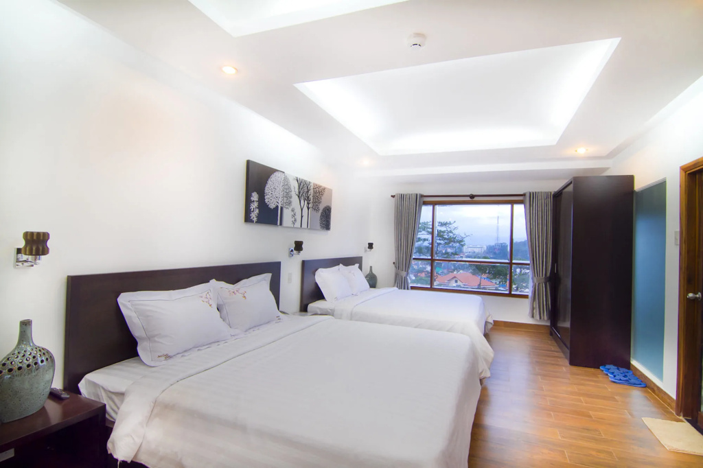 Melody Hotel