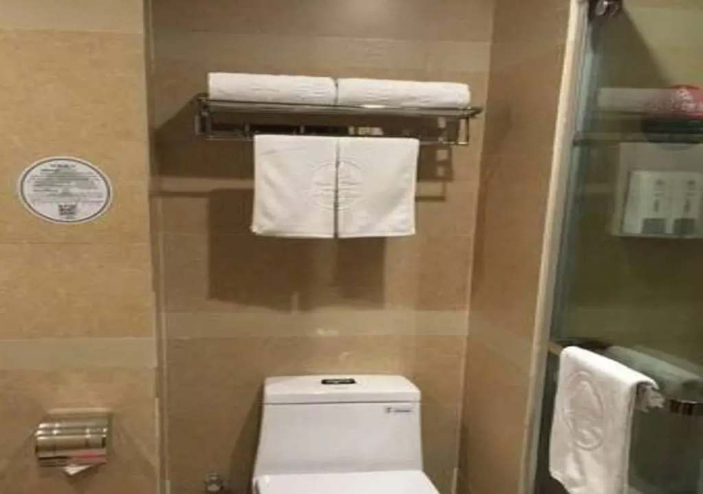 GreenTree Inn Wuhu Wuhu County Yingbin Avenue World Trade South Building Express Hotel