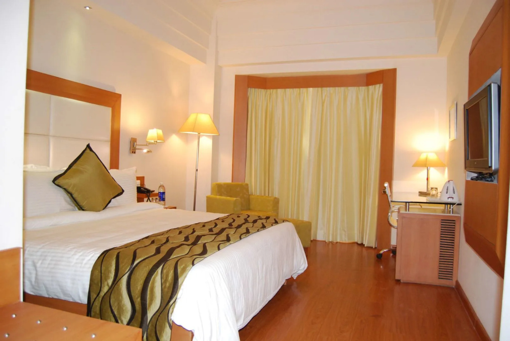 Ambrosia Sarovar Portico