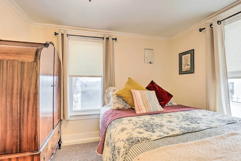 Penn Yan House Rental - Close to Wineries!