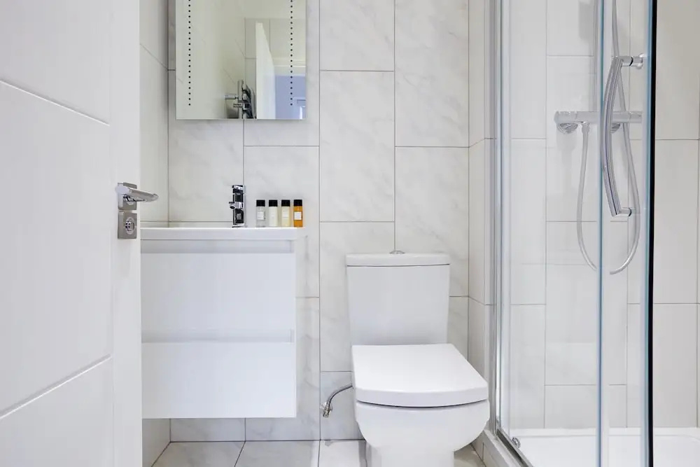 Charming 2BR West End Suites by Sonder