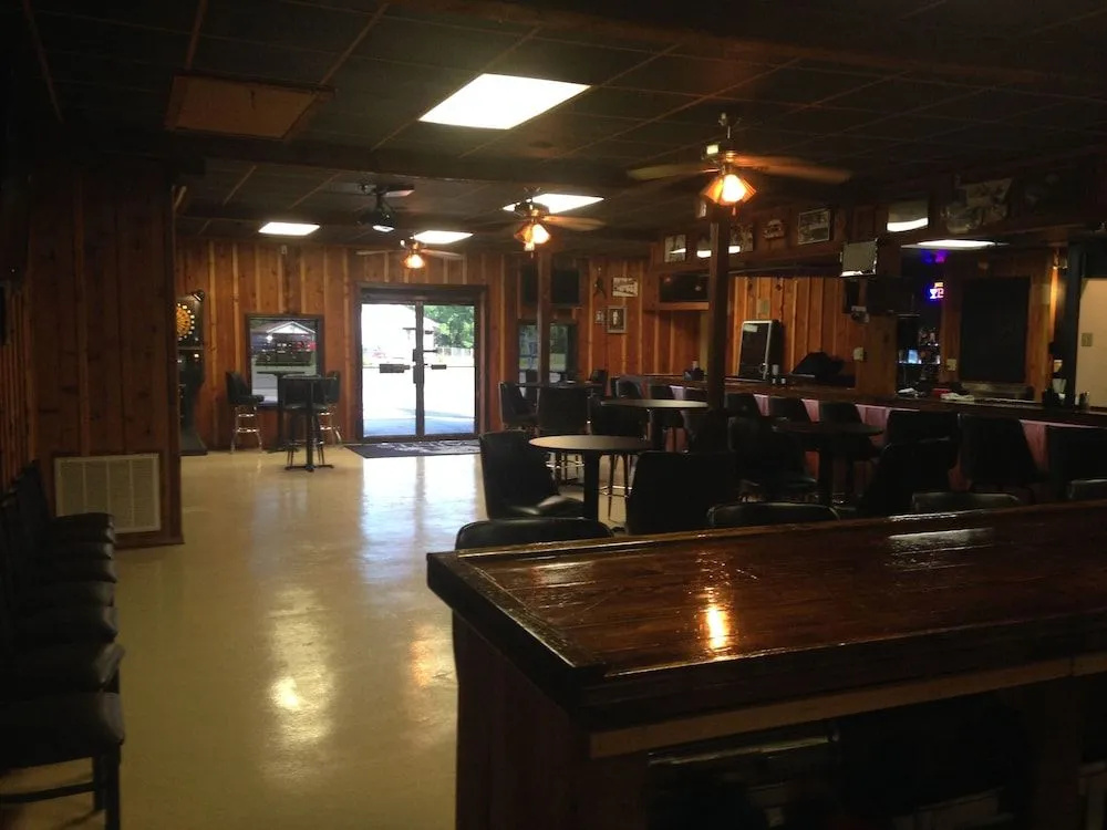 Gators Inn on the Bayou