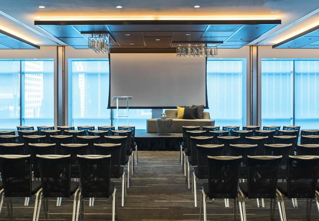 Renaissance New York Midtown Hotel