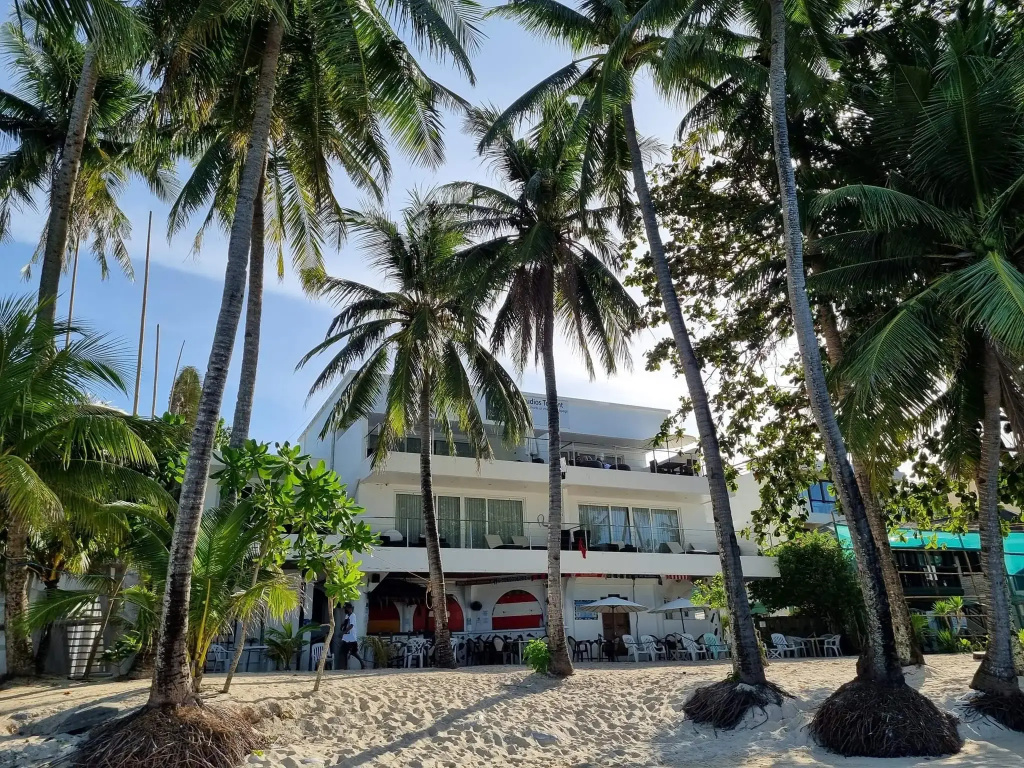 Oro Beach Resort