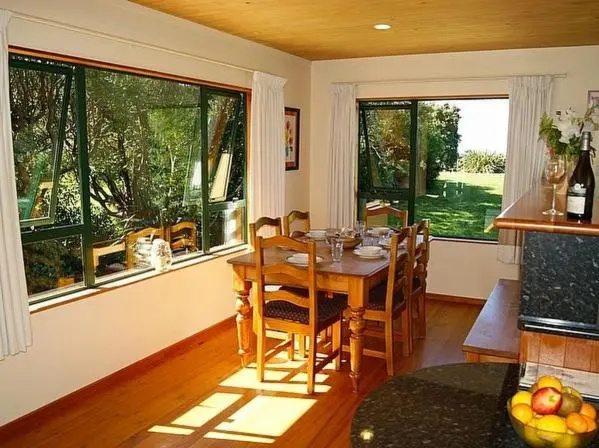 Tomatea Rua - Golden Bay Bach Pakawau Beach
