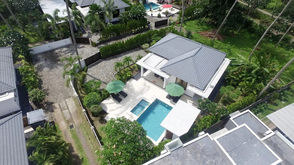 Lombok From Your Private Villa Sepuluh